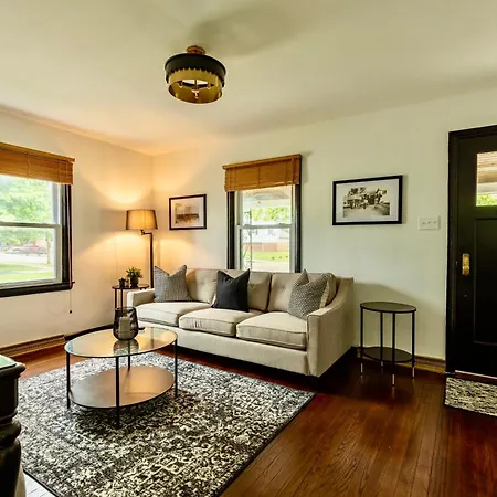 Speedway Finish Line House Villa